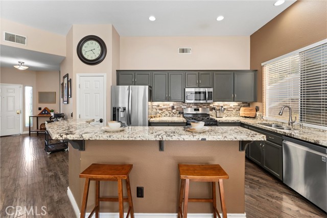 Detail Gallery Image 1 of 1 For 27351 Eagles Nest Dr, Corona,  CA 92883 - 3 Beds | 2 Baths