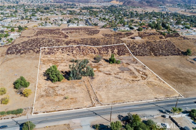 Detail Gallery Image 10 of 16 For 21026 Palomar St, Wildomar,  CA 92595 - – Beds | – Baths