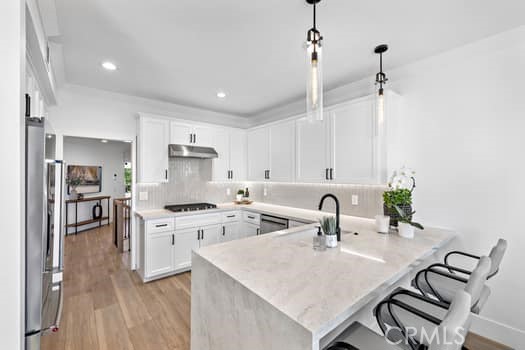 92 Terra Vista, Dana Point CA: https://media.crmls.org/medias/c2b5ee95-e7c8-4f3e-9e7a-9ed358131163.jpg