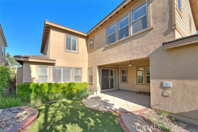 14180 Mountain Avenue, Chino CA: https://media.crmls.org/medias/c2b62816-8ee1-4c5b-9410-5154c4fd4706.jpg