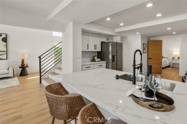 22627 Lakeside Lane, Lake Forest CA: https://media.crmls.org/medias/c2b6ae4d-aa7a-4f77-9779-c4f4cbb859fe.jpg