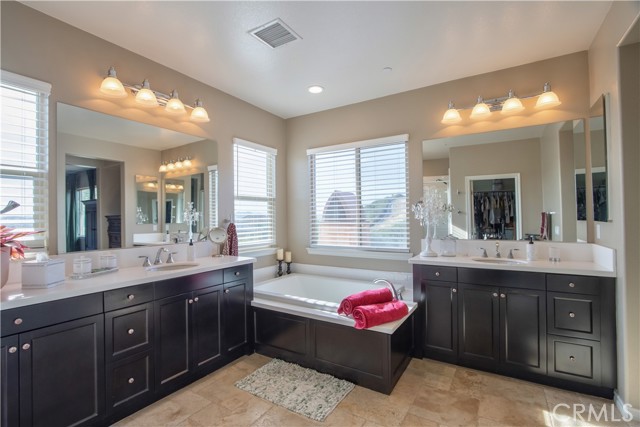Detail Gallery Image 33 of 52 For 32640 Cougar Pass Ct, Winchester,  CA 92596 - 5 Beds | 3/1 Baths