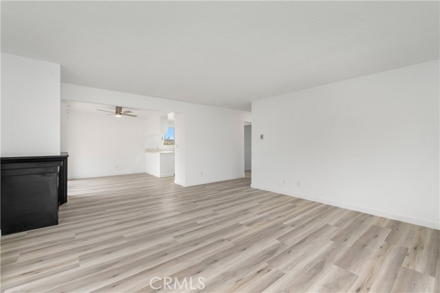 935 W 10th Street, San Pedro CA: https://media.crmls.org/medias/c2b7ebf0-dc46-4f01-b86d-11aa289851b0.jpg