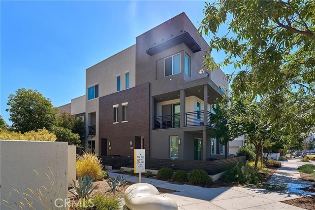 Front Image Thumbnail for CRPW25272914