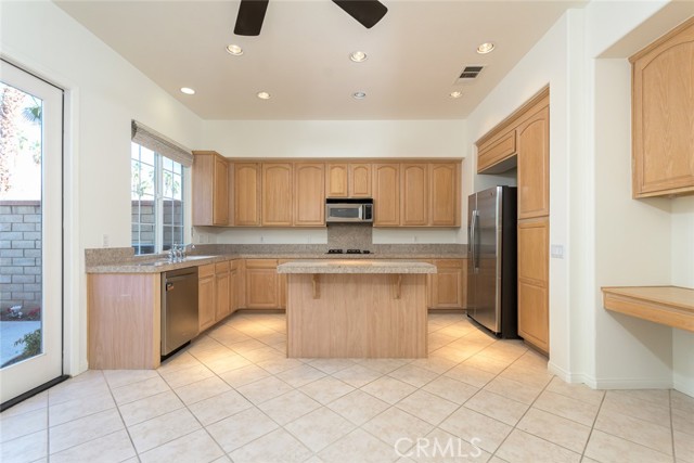 Detail Gallery Image 20 of 75 For 1719 San Sebastian Ct, Palm Springs,  CA 92264 - 2 Beds | 2/1 Baths