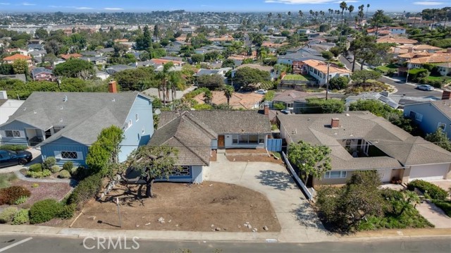 445 Calle Mayor, Redondo Beach, California 90277, 3 Bedrooms Bedrooms, ,2 BathroomsBathrooms,Residential,For Sale,Calle Mayor,SB25203937