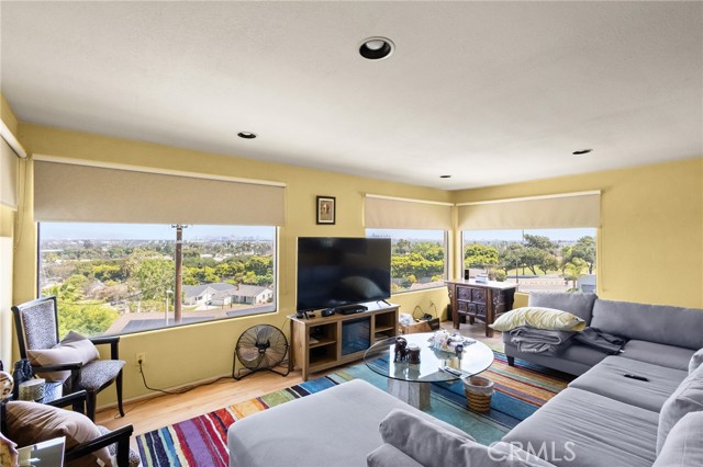 Detail Gallery Image 23 of 30 For 5134 Veronica St, Los Angeles,  CA 90008 - 3 Beds | 2 Baths