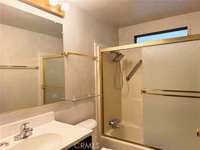 Detail Gallery Image 7 of 8 For 1201 W Valencia Drive #97,  Fullerton,  CA 92833 - 2 Beds | 2 Baths