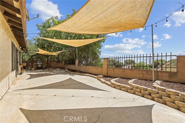 Detail Gallery Image 27 of 30 For 12518 Bernadette St, Pacoima,  CA 91331 - 4 Beds | 2 Baths