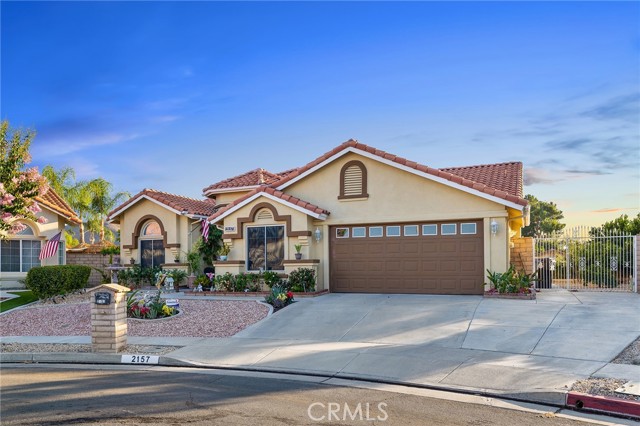 2157 Pecan Tree Street, Hemet CA: https://media.crmls.org/medias/c2bb5593-dabc-4fa5-a040-87aacfdb306f.jpg
