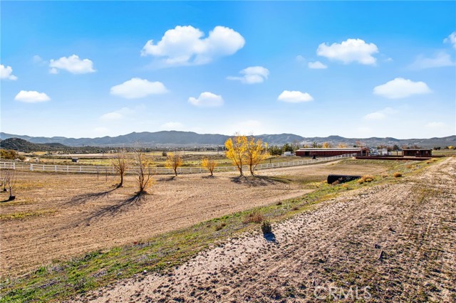 Detail Gallery Image 13 of 41 For 42815 42815 El Campo Road, Anza,  CA 92539 - 3 Beds | 3 Baths