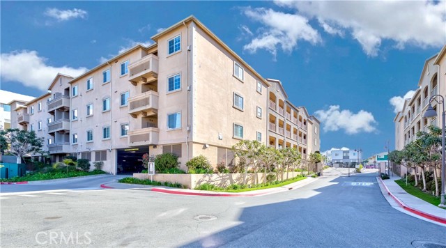 1435 Lomita Boulevard, Harbor City, California 90710, 2 Bedrooms Bedrooms, ,1 BathroomBathrooms,Condominium,For Sale,Lomita,PV25009599