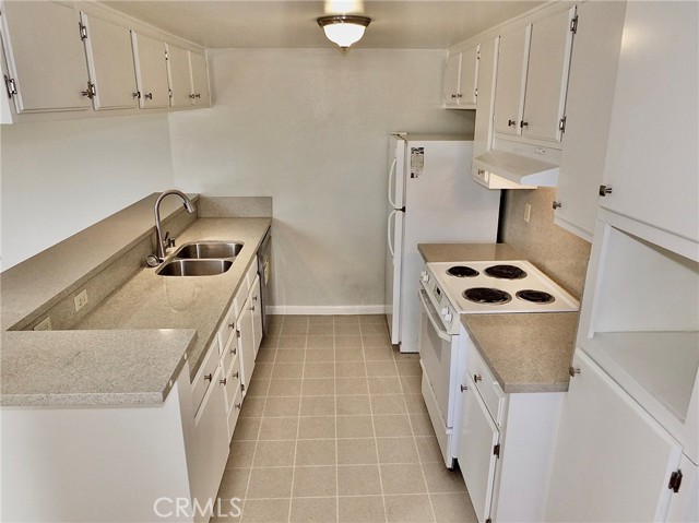 Detail Gallery Image 11 of 39 For 420 Redondo Ave #209,  Long Beach,  CA 90814 - 1 Beds | 1 Baths