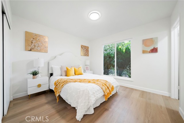 928 S Laurel St., Santa Ana CA: https://media.crmls.org/medias/c2bcd2e7-fcd6-49a6-8d02-28826fe8f14b.jpg