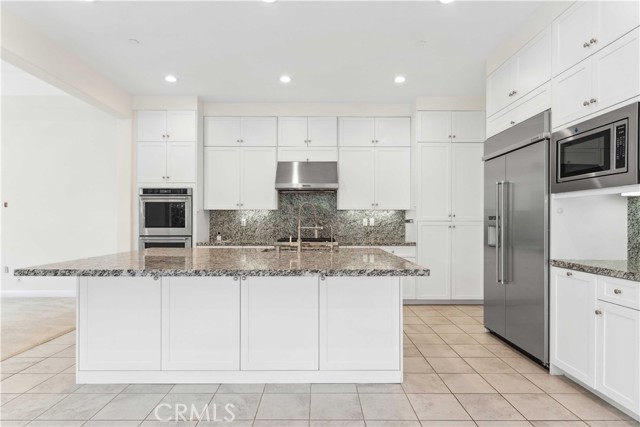 Detail Gallery Image 9 of 66 For 188 Pinnacle Dr, Lake Forest,  CA 92630 - 5 Beds | 4 Baths