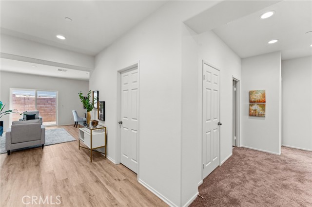 Detail Gallery Image 5 of 47 For 11649 Sable Way, Moreno Valley,  CA 92557 - 4 Beds | 2/1 Baths