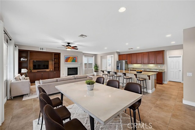 Detail Gallery Image 5 of 63 For 36461 Gambrel Gate Lane, Winchester,  CA 92596 - 4 Beds | 3 Baths