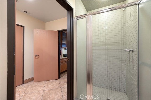 Image 19 of 35 For 9216 Bally Court
