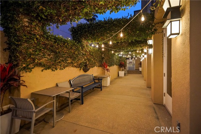 1300 The Strand, Hermosa Beach, California 90254, 1 Bedroom Bedrooms, ,1 BathroomBathrooms,Residential,For Sale,The Strand,SB24169998