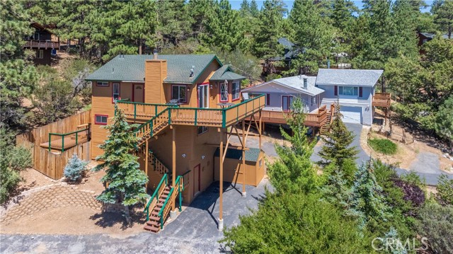 43850 Yosemite Drive, Big Bear Lake CA: https://media.crmls.org/medias/c2c2b157-94ec-49f4-83e8-e6841d60dceb.jpg