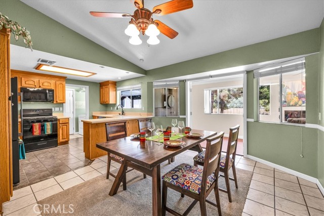 Detail Gallery Image 14 of 57 For 57856 El Dorado Dr, Yucca Valley,  CA 92284 - 3 Beds | 3 Baths