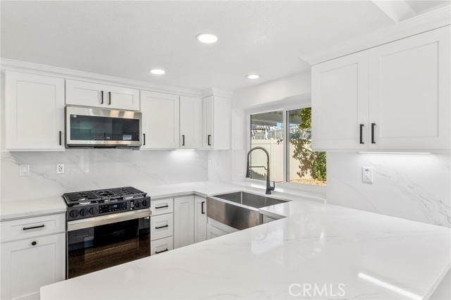 Image 16 of 51 For 40156 Starling Street