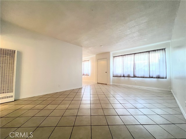 Detail Gallery Image 2 of 11 For 216 N Dalton Ave #218,  Azusa,  CA 91702 - 2 Beds | 1 Baths