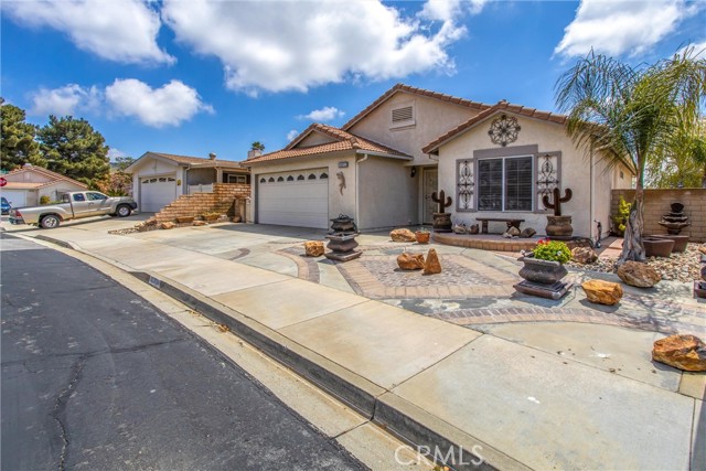 Detail Gallery Image 2 of 34 For 40853 Caballero Dr, Cherry Valley,  CA 92223 - 2 Beds | 2 Baths