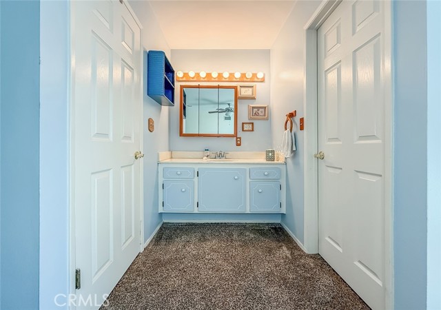 2191 Hilldale Avenue, Simi Valley CA: https://media.crmls.org/medias/c2c6cad2-12f0-4fa6-9e19-e859d8b18544.jpg