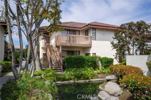 Detail Gallery Image 1 of 27 For 13101 Sunnybrook Circle #204,  Garden Grove,  CA 92844 - 2 Beds | 2 Baths