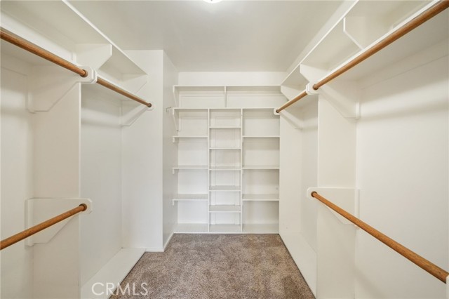13532 Pineridge Court, Yucaipa CA: https://media.crmls.org/medias/c2c7a137-3e53-492b-973e-00ab8b317bfc.jpg