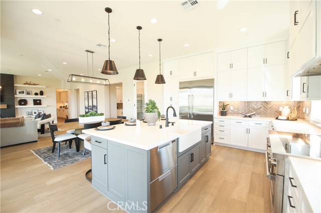 Image 13 of 34 For 7051 Hurley Court