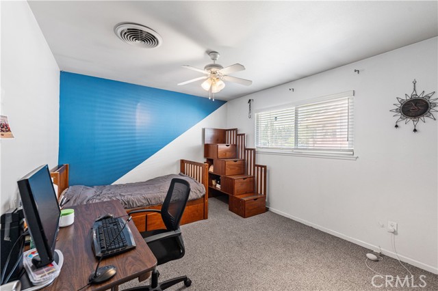 7948 Fallbrook Ave, West Hills CA: https://media.crmls.org/medias/c2c8e0b9-1326-4695-9a0e-f4e3ba03a834.jpg