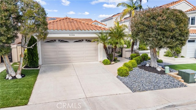 Image 43 of 56 For 31346 Isle Vista
