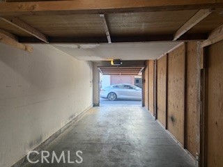 https://media.crmls.org/medias/c2ca4286-b805-4bb2-a7b5-fdbba498ec90.jpg?preset=X-Large