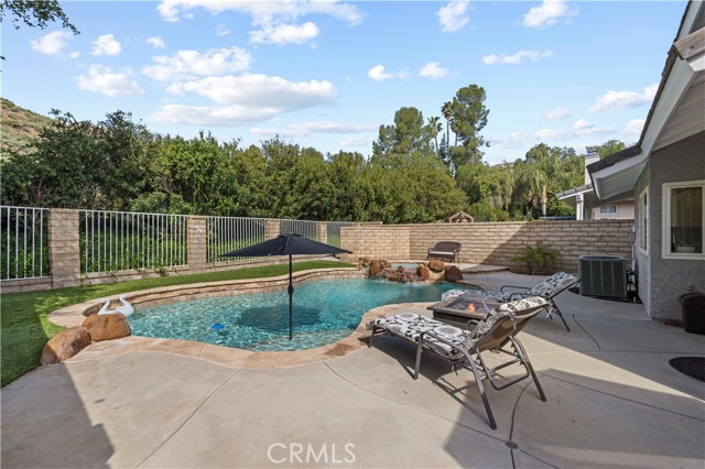 Detail Gallery Image 60 of 66 For 28245 Stonington, Saugus,  CA 91350 - 4 Beds | 3 Baths