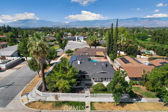 Detail Gallery Image 37 of 42 For 1230 W Cypress Ave, Redlands,  CA 92373 - 4 Beds | 2/1 Baths