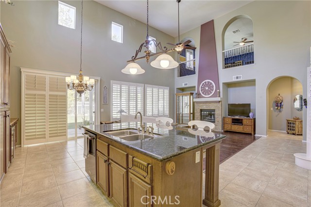 Detail Gallery Image 17 of 49 For 31972 Calle Balareza, Temecula,  CA 92592 - 4 Beds | 2/1 Baths