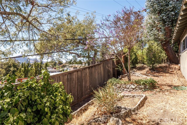 Detail Gallery Image 36 of 38 For 335 San Miguel Ave, San Luis Obispo,  CA 93405 - 4 Beds | 3 Baths