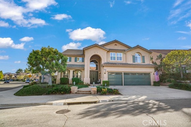 Detail Gallery Image 1 of 38 For 5860 Mustang Dr, Simi Valley,  CA 93063 - 5 Beds | 4/1 Baths