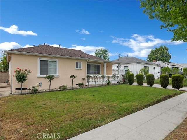 Detail Gallery Image 3 of 28 For 6249 Beeman Ave, North Hollywood,  CA 91606 - 3 Beds | 2 Baths