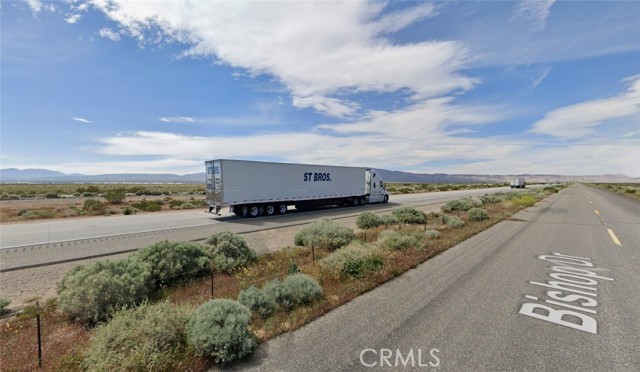 821 East Glen Road, Mojave CA: https://media.crmls.org/medias/c2d24b6c-9a9d-48e2-9dbd-77236931020e.jpg