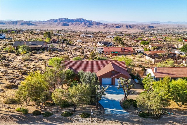 Detail Gallery Image 1 of 65 For 61218 Sandalwood Trl, Joshua Tree,  CA 92252 - 3 Beds | 2 Baths