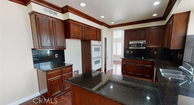 Detail Gallery Image 9 of 27 For 17669 Hever, Fountain Valley,  CA 92708 - 4 Beds | 3 Baths