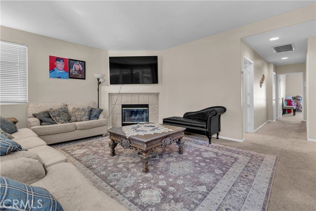 Detail Gallery Image 11 of 23 For 42519 Cinnabar Ct, Lancaster,  CA 93536 - 4 Beds | 3 Baths