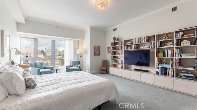 Detail Gallery Image 26 of 55 For 10800 Wilshire #602,  Los Angeles,  CA 90024 - 2 Beds | 3 Baths