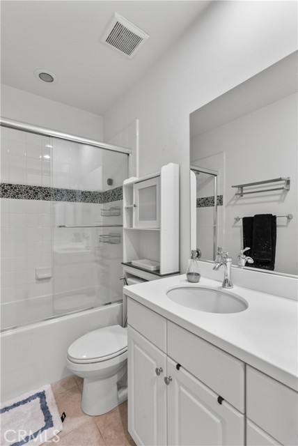 Detail Gallery Image 45 of 73 For 27601 Skylark Ln, Saugus,  CA 91350 - 6 Beds | 5/1 Baths