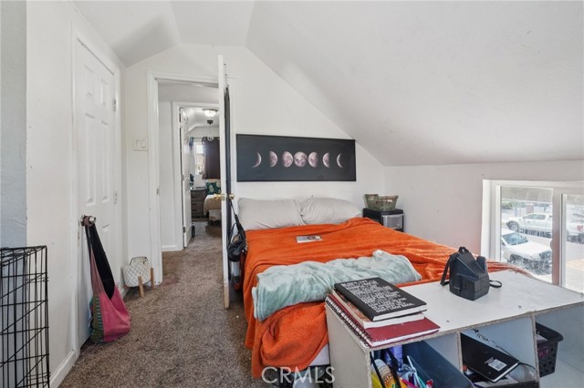 139 N Palm Avenue, Rialto CA: https://media.crmls.org/medias/c2d67a40-7155-495d-a4cb-d90ff7330429.jpg