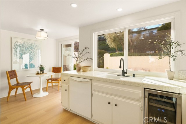 Detail Gallery Image 5 of 38 For 69 Cottonwood Cir, Rolling Hills Estates,  CA 90274 - 3 Beds | 3 Baths