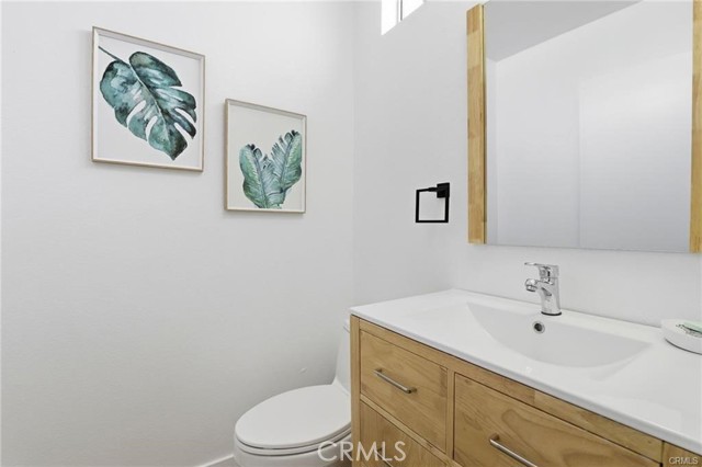 Detail Gallery Image 11 of 28 For 11119 Camarillo #104,  North Hollywood,  CA 91602 - 2 Beds | 2/1 Baths